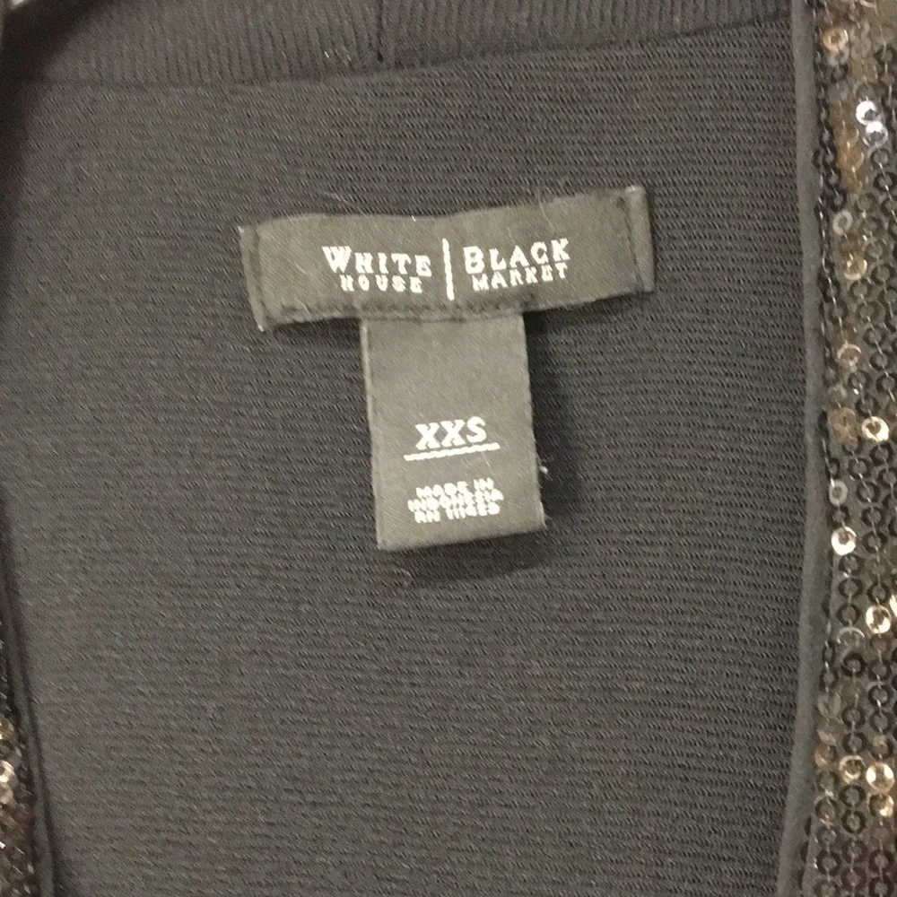 White House Black Market Women’s Black Sleeveless Sequins Top Size XXS Like-NEW - Picture 4 of 6